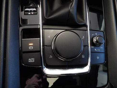 Used 2025 MAZDA CX-50 AWD 2.5 S w/ Cargo Package image 33