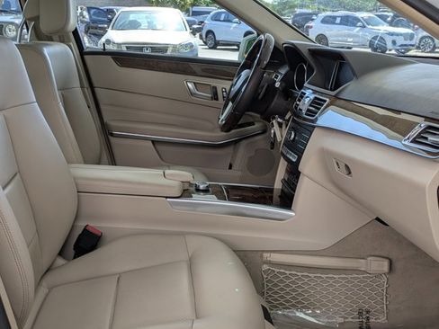 Used 2016 Mercedes-Benz E 350 Sedan image 26