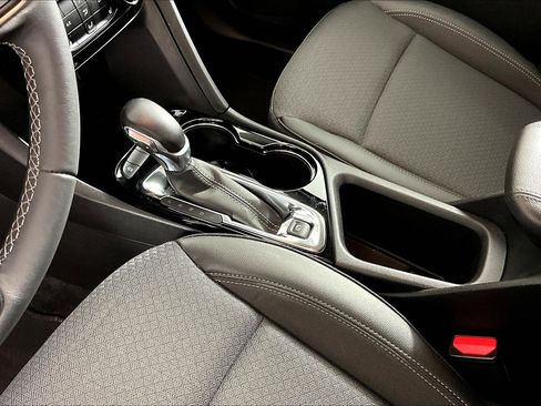 Used 2023 Buick Encore GX Preferred w/ Cold Weather Comfort Package image 17