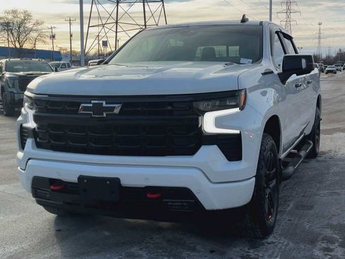 Certified 2024 Chevrolet Silverado 1500 RST w/ Redline Edition image 7