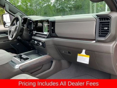 New 2026 GMC Sierra 2500 SLT w/ SLT Premium Package AWD/4WD image 22