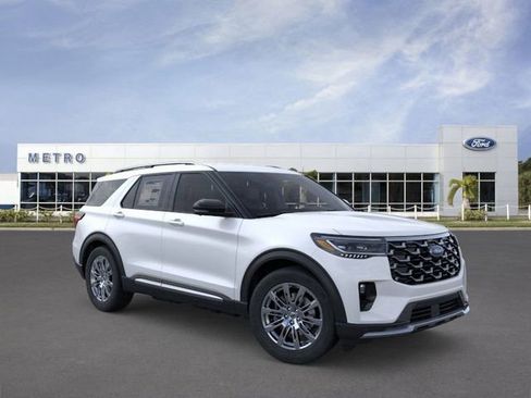 New 2026 Ford Explorer Platinum image 7
