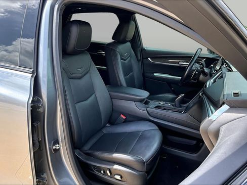 Used 2021 Cadillac XT5 Sportv AWD/4WD image 9