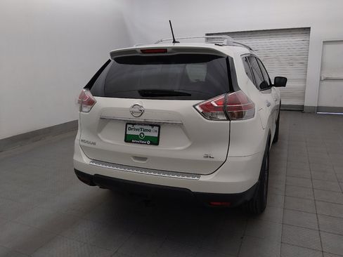 Used 2016 Nissan Rogue SL w/ SL Premium Package FWD image 7