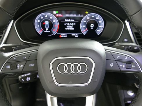 Used 2023 Audi Q5 2.0T Premium Plus w/ Premium Plus Package AWD/4WD image 17