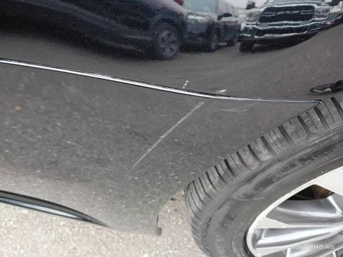 Used 2018 Toyota Avalon XLE Plus image 39