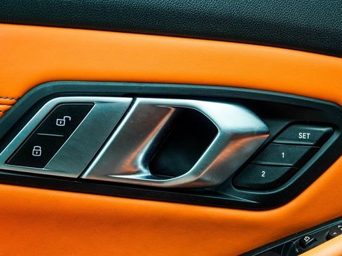 Used 2021 BMW M3 w/ Executive Package image 42