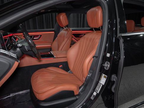 Certified 2026 Mercedes-Benz S 500 4MATIC image 9