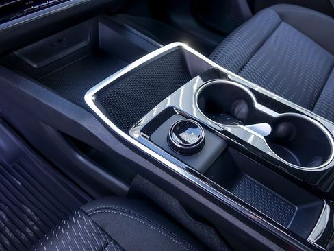 New 2026 Chevrolet Equinox LT w/ LPO, Floor Liner Package image 25