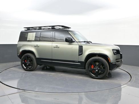 Used 2020 Land Rover Defender 110 X image 17