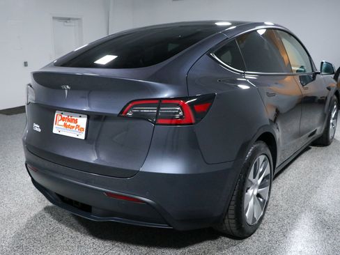 Used 2020 Tesla Model Y Long Range AWD/4WD image 7