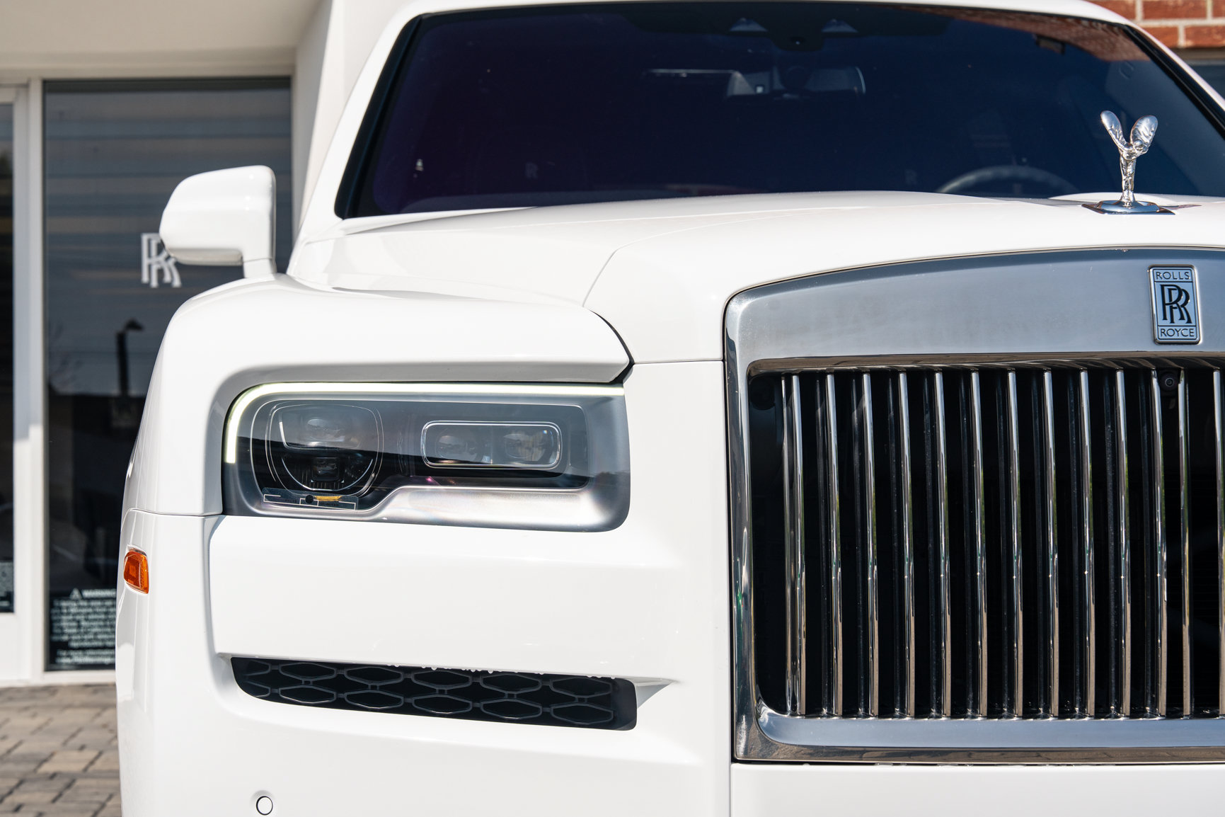Used 2023 Rolls-Royce Cullinan w/ Technology Package AWD/4WD image 23