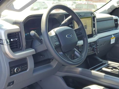 New 2026 Ford F250 XLT w/ XLT Premium Package AWD/4WD image 11