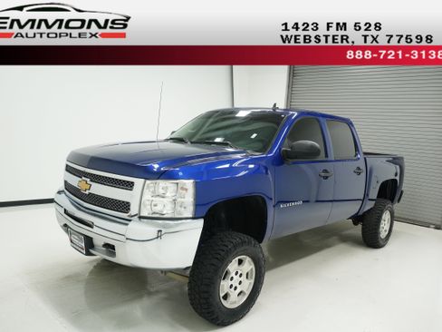 Used 2013 Chevrolet Silverado 1500 LT w/ All-Star Edition AWD/4WD image 1