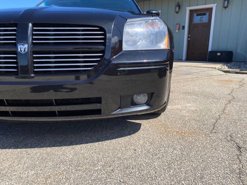 Used 2005 Dodge Magnum R/T w/ Convenience Group II image 60