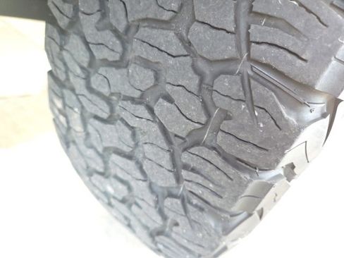 Used 2022 Jeep Wrangler Unlimited Rubicon 4xe w/ Dual Top Group image 82