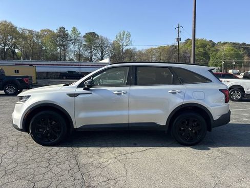 Used 2021 Kia Sorento S AWD/4WD image 4