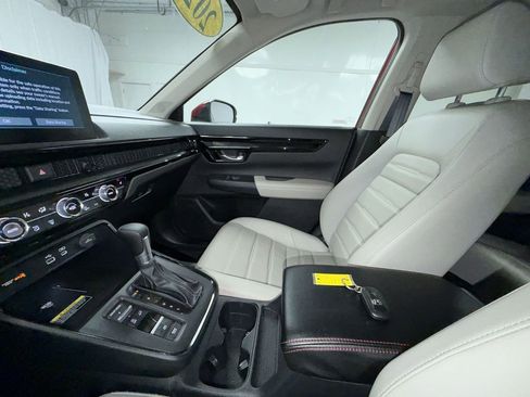 Used 2024 Honda CR-V EX-L image 5