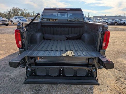 Used 2020 GMC Sierra 1500 SLT w/ SLT Convenience Package image 13