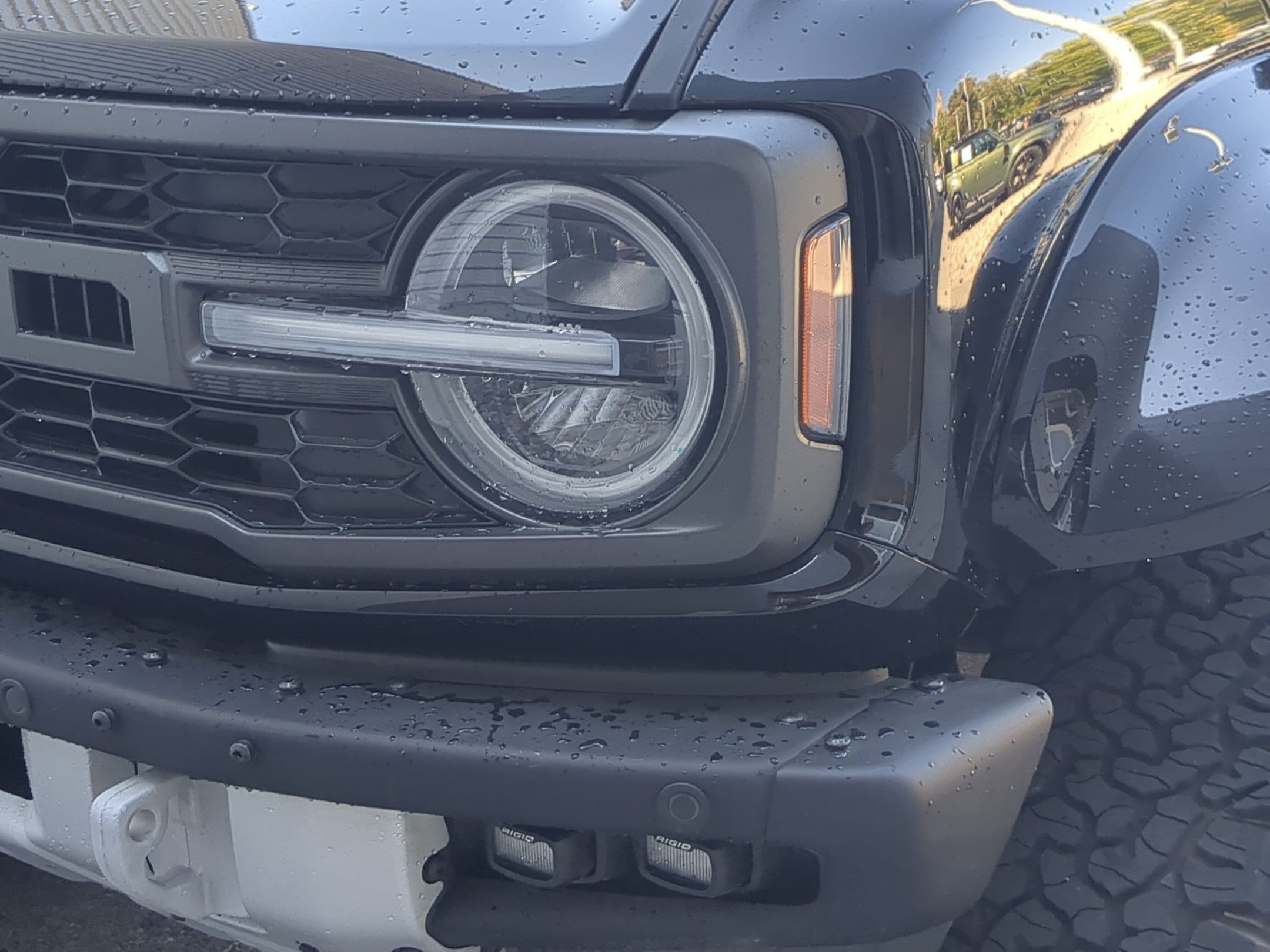 Used 2025 Ford Bronco Raptor w/ Interior Carbon Fiber Pack AWD/4WD image 9