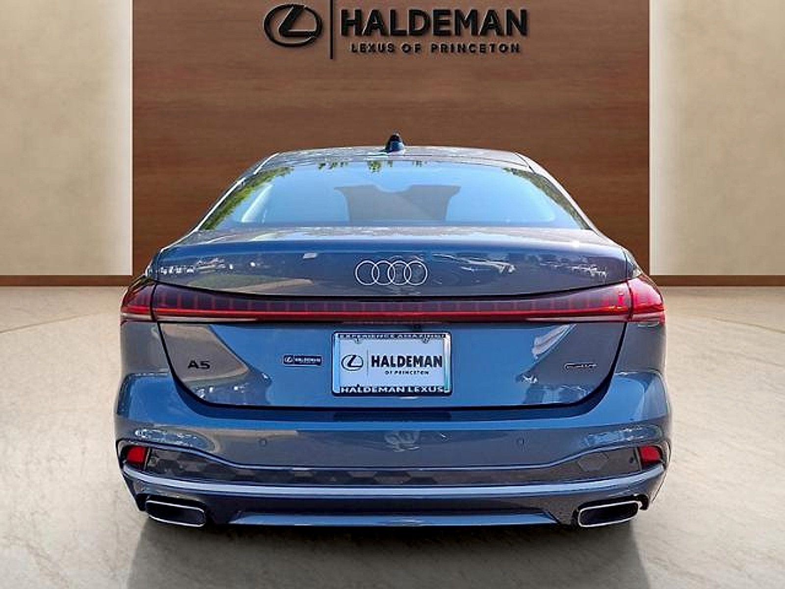 Used 2025 Audi A5 2.0T Premium Plus AWD/4WD image 5