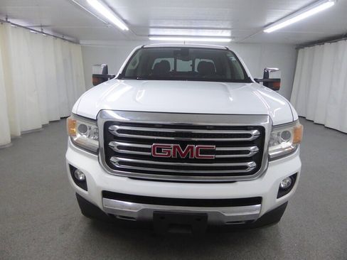 Used 2018 GMC Canyon SLT w/ Driver Alert Package AWD/4WD image 2