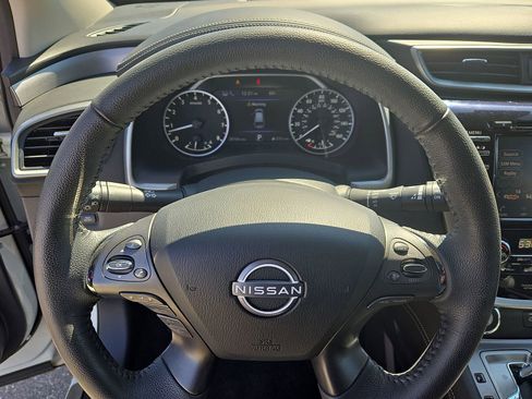 Used 2023 Nissan Murano SV w/ SV Midnight Edition Package image 22