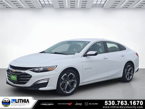 Used 2024 Chevrolet Malibu LT image 1