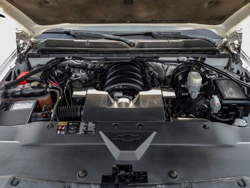 Used 2016 Chevrolet Silverado 1500 Custom w/ Custom Convenience Package RWD image 43