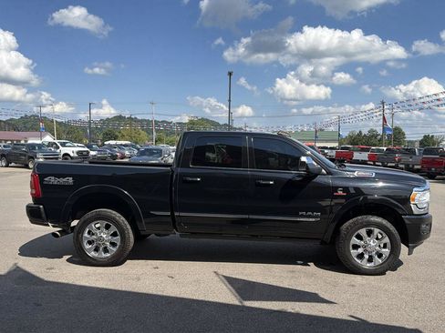 Used 2019 RAM 2500 Limited AWD/4WD image 28