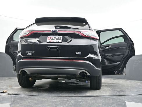 Used 2017 Ford Edge SEL w/ Equipment Group 201A AWD/4WD image 74
