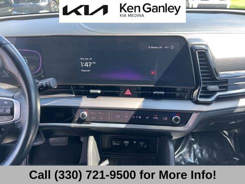 Certified 2024 Kia Sportage EX FWD image 36