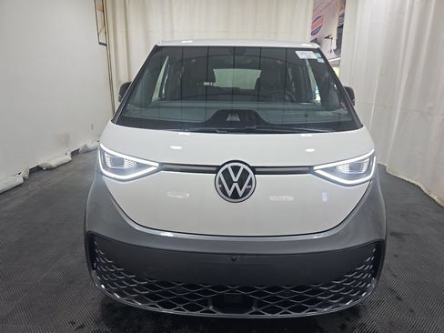 Used 2025 Volkswagen ID. Buzz 1st Edition AWD/4WD image 5