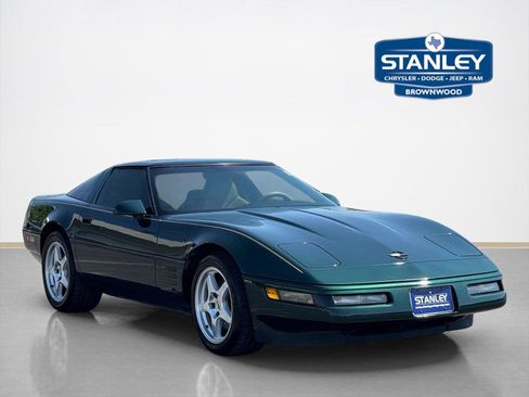 Used 1994 Chevrolet Corvette Coupe RWD image 1