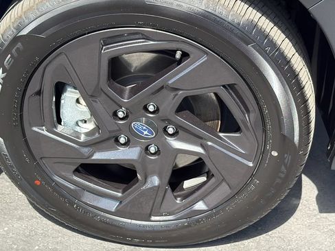 Certified 2025 Subaru Crosstrek 2.5i Sport AWD/4WD image 10