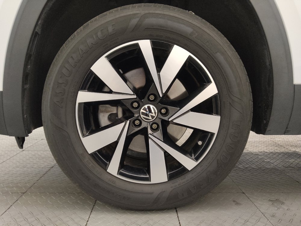 Used 2021 Volkswagen Atlas Cross Sport SE FWD image 31