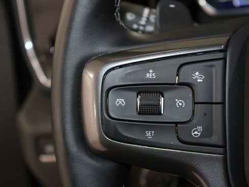 Used 2025 Chevrolet Silverado 1500 High Country AWD/4WD image 39