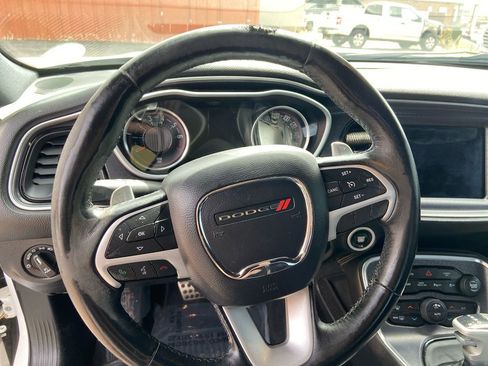 Used 2017 Dodge Challenger GT w/ Driver Convenience Group AWD/4WD image 18