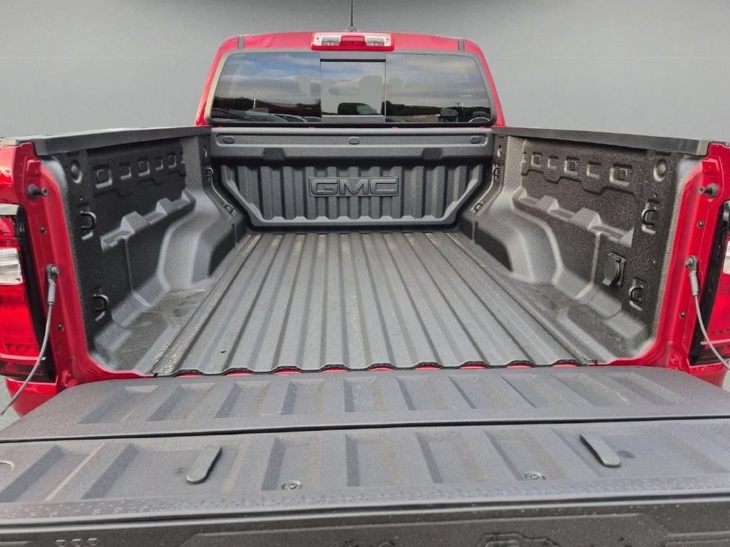 New 2026 GMC Canyon Denali AWD/4WD image 26