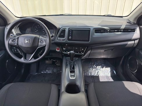 Used 2022 Honda HR-V EX image 12