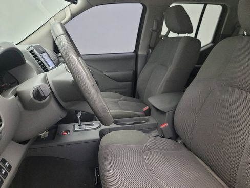 Used 2020 Nissan Frontier SV w/ Midnight Edition Floor Mats AWD/4WD image 17