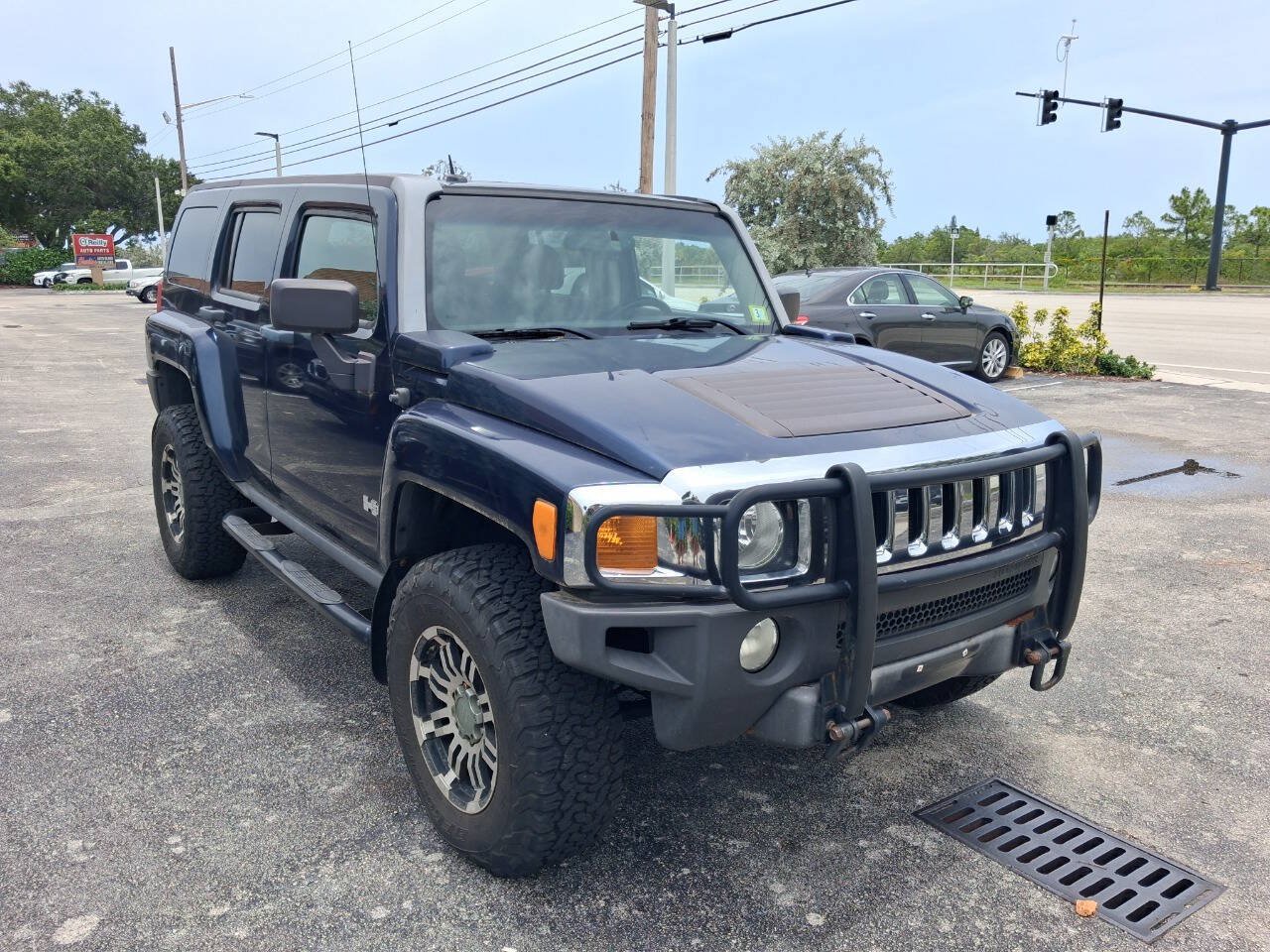 Used 2007 HUMMER H3 AWD/4WD image 4