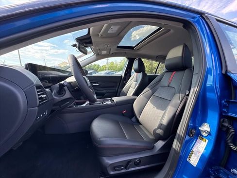 New 2026 Nissan Sentra SR FWD image 16