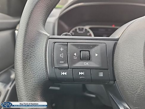 Used 2024 Nissan Rogue S AWD/4WD image 25