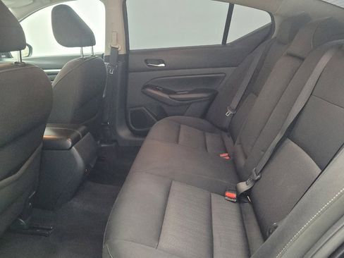 Used 2021 Nissan Altima 2.5 SV FWD image 18