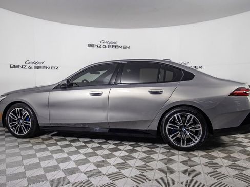 Used 2024 BMW 530i 530i w/ M Sport Package image 13