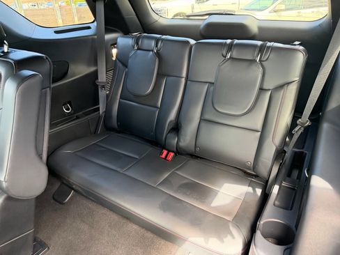 Used 2025 Ford Explorer ST AWD/4WD image 13