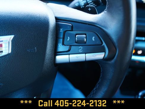Used 2025 Cadillac XT4 Premium Luxury AWD/4WD image 32