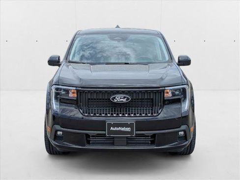 New 2025 Ford Maverick Lobo image 2