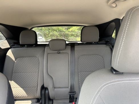 Used 2020 Ford Escape SE FWD image 15